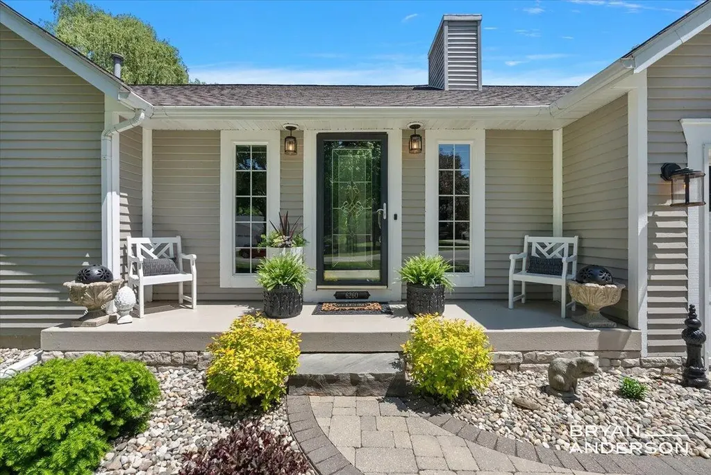 6260 Arroyo Vista Drive NE Cannon Township MI 49341