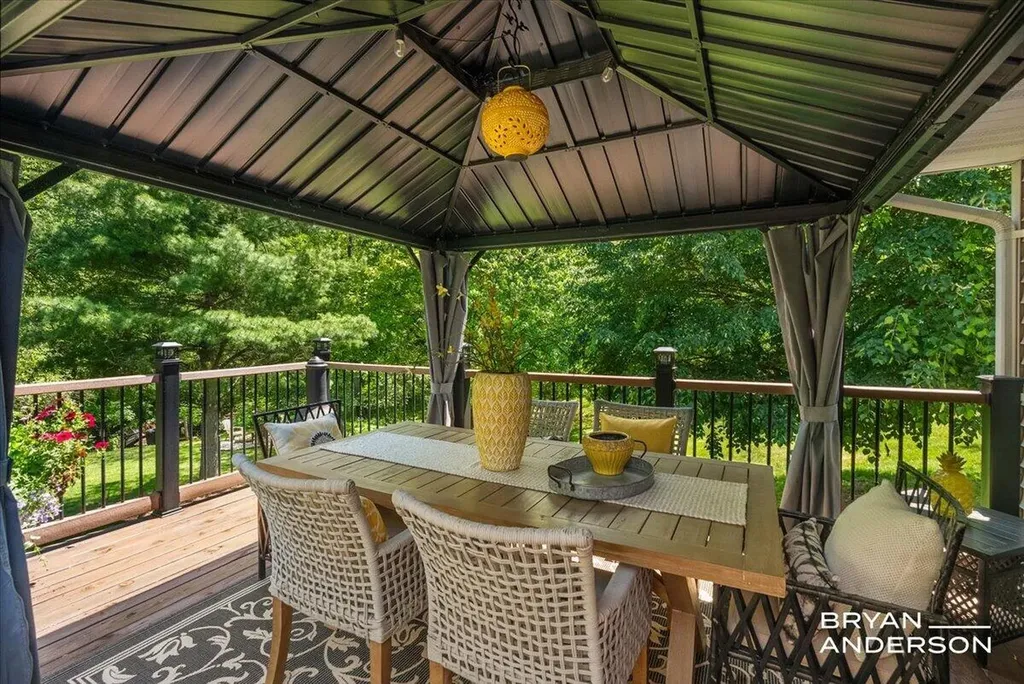 6260 Arroyo Vista Drive NE Cannon Township MI 49341