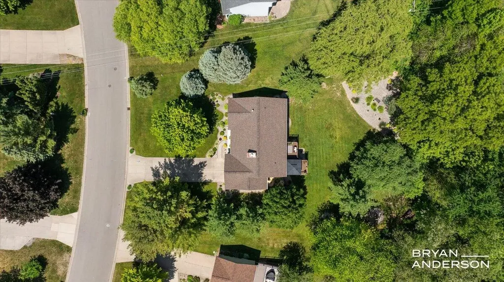 6260 Arroyo Vista Drive NE Cannon Township MI 49341