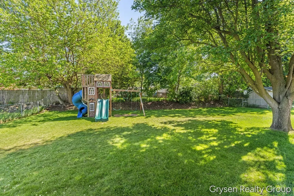 4110 38th Street SW Grandville City MI 49418