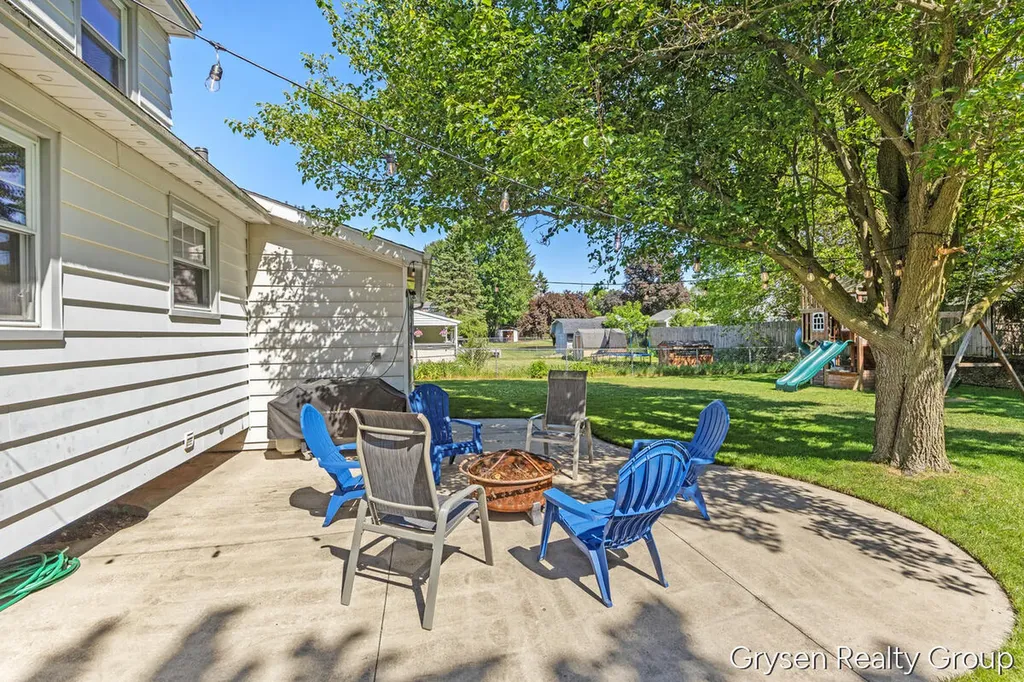 4110 38th Street SW Grandville City MI 49418