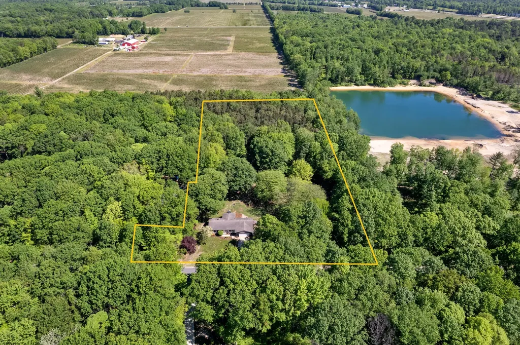 15635 Stanton Street Port Sheldon Township MI 49460