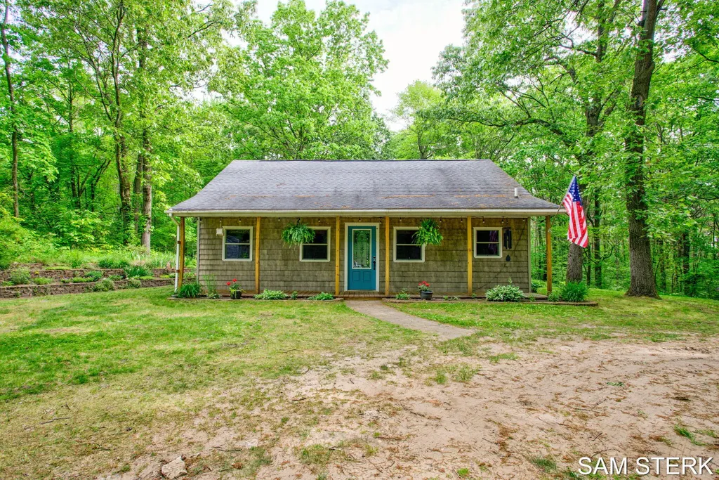 3067 134th Avenue Monterey Township MI 49328