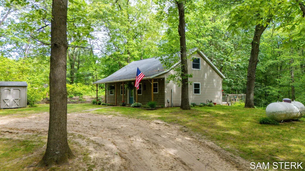3067 134th Avenue Monterey Township MI 49328