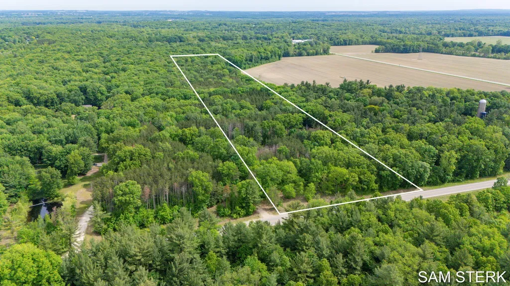 3067 134th Avenue Monterey Township MI 49328