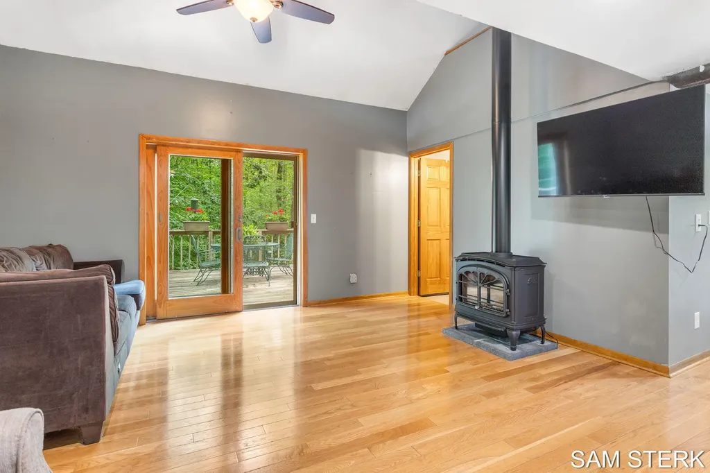 3067 134th Avenue Monterey Township MI 49328