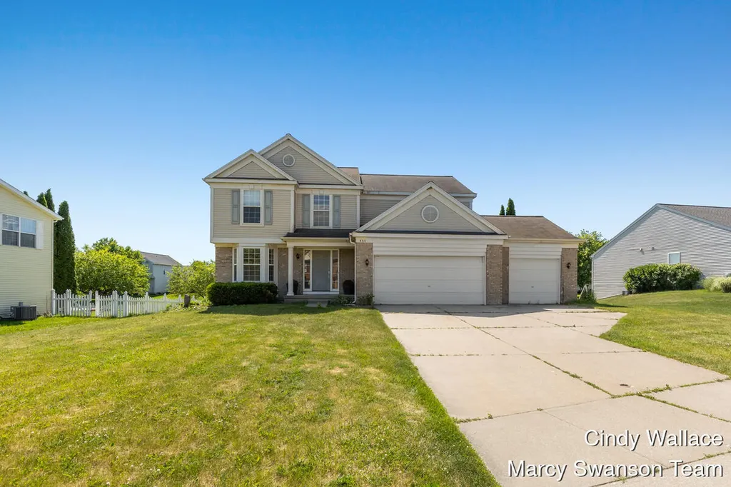 8511 Green Valley Valley SE Caledonia Township MI 49316