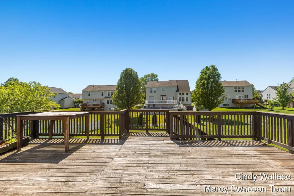 8511 Green Valley Valley SE Caledonia Township MI 49316