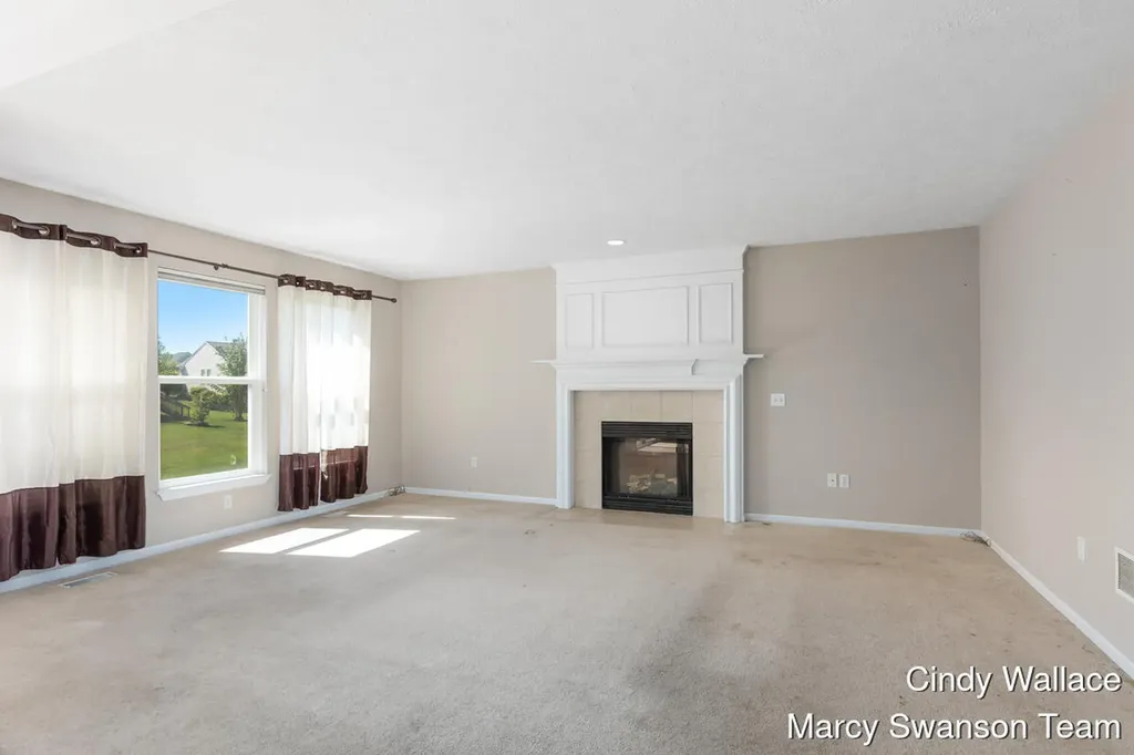 8511 Green Valley Valley SE Caledonia Township MI 49316