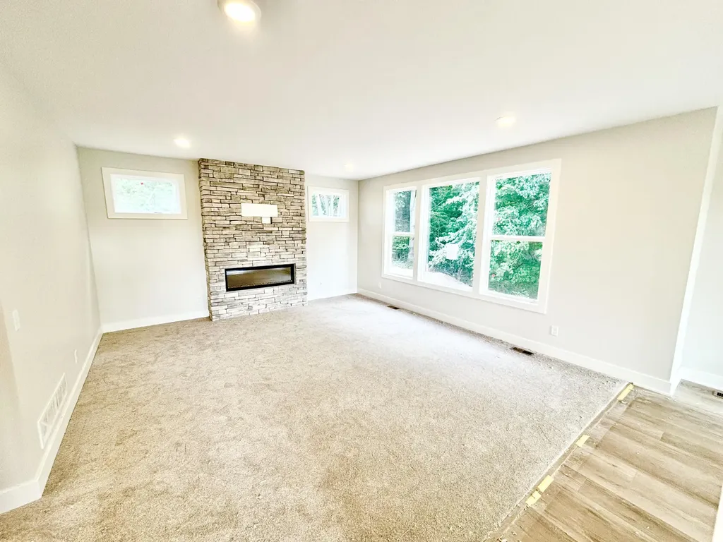 1206 Sunfield Court Jamestown Charter Township MI 49315
