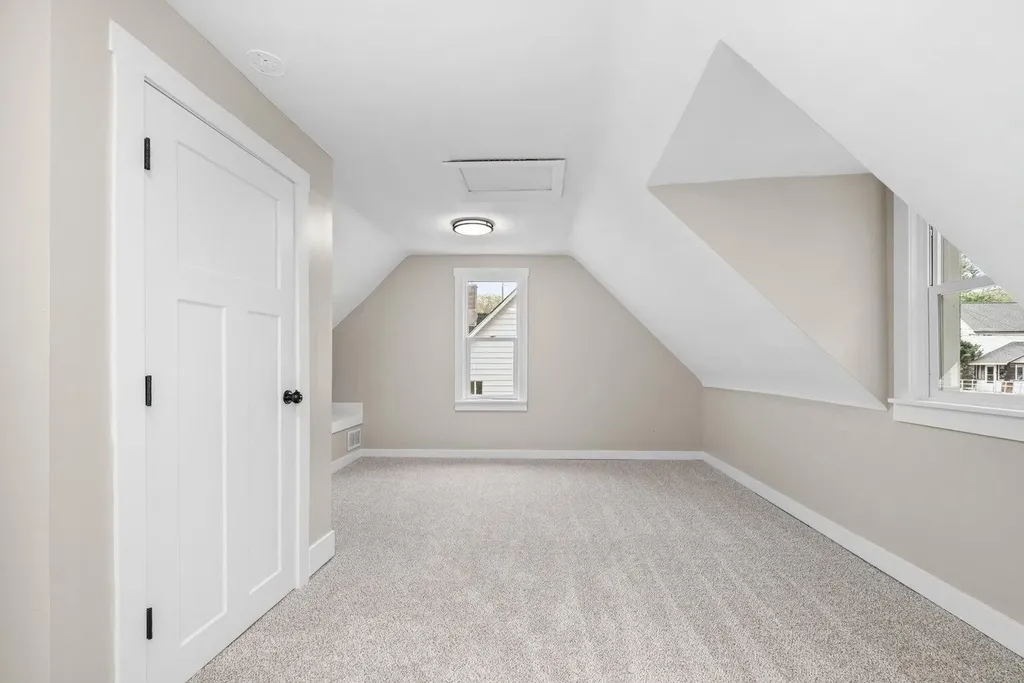 1312 Crosby Street NW Grand Rapids City MI 49504