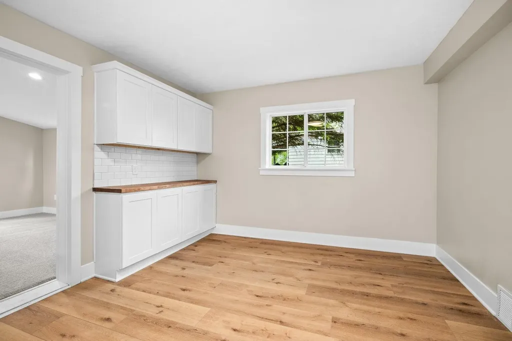 1312 Crosby Street NW Grand Rapids City MI 49504