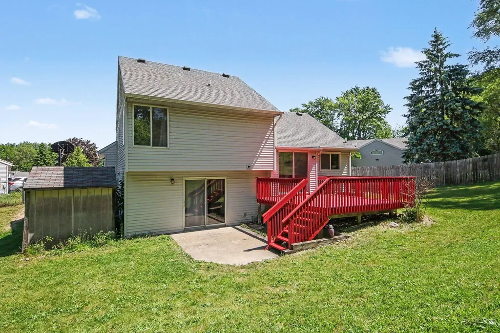 5705 Gatewood Drive SE Kentwood City MI 49508