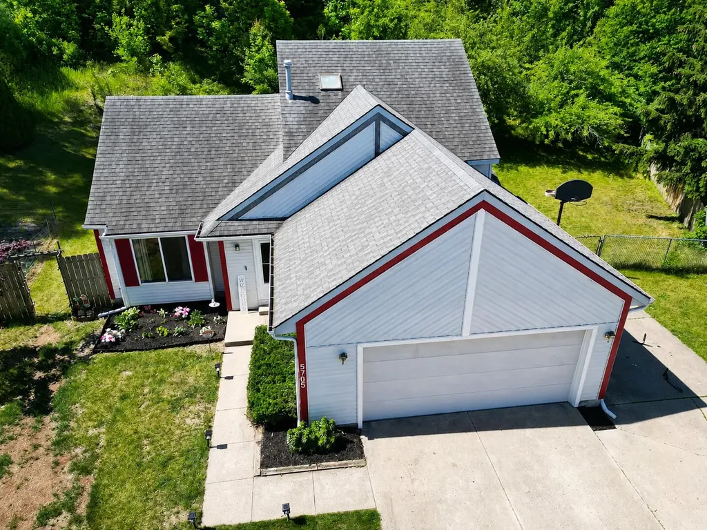 5705 Gatewood Drive SE Kentwood City MI 49508