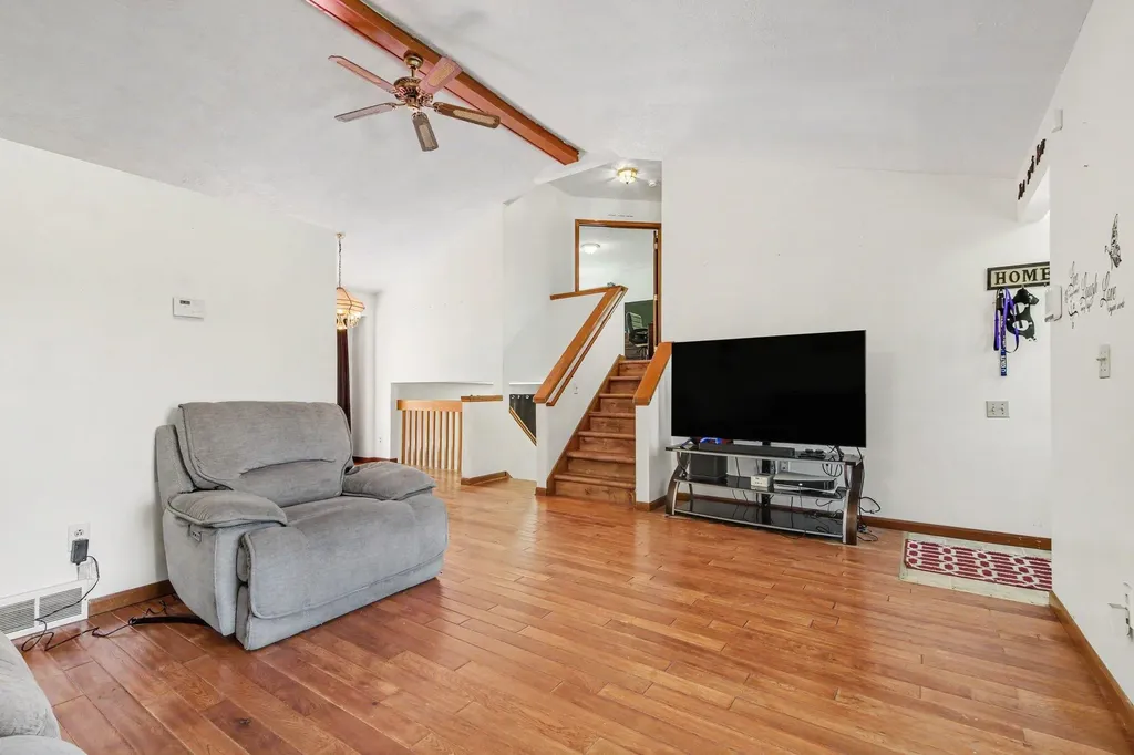 5705 Gatewood Drive SE Kentwood City MI 49508
