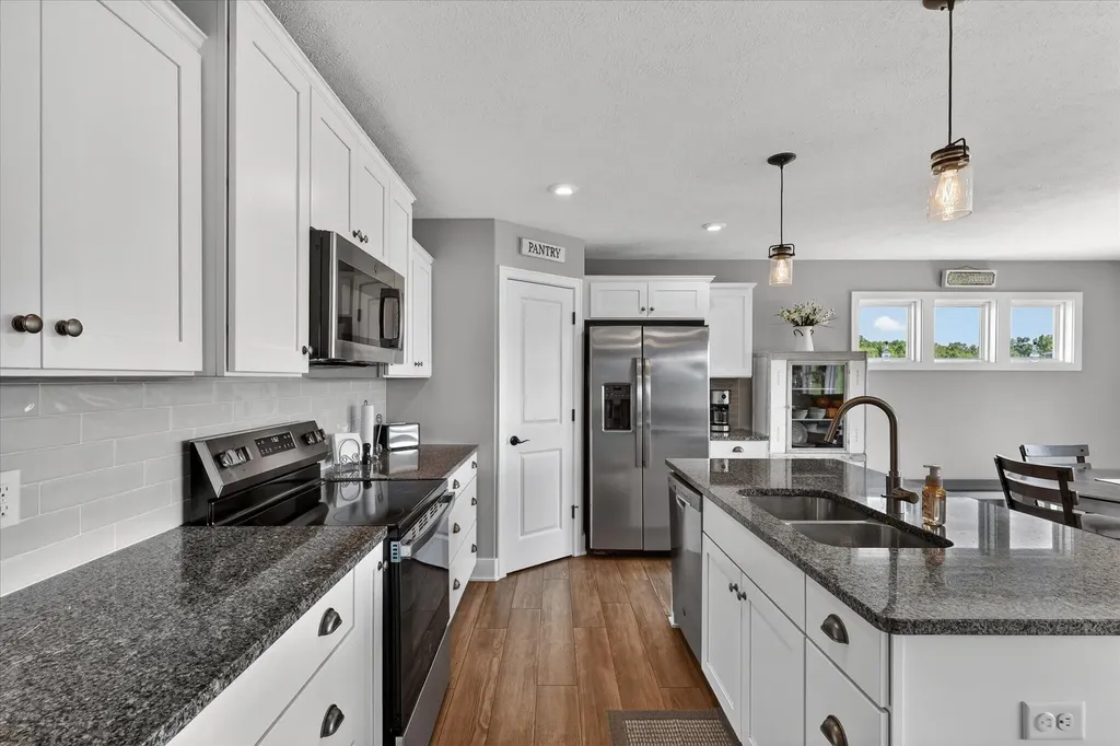 5832 Thornapple River Drive SE Cascade Charter Township MI 49512