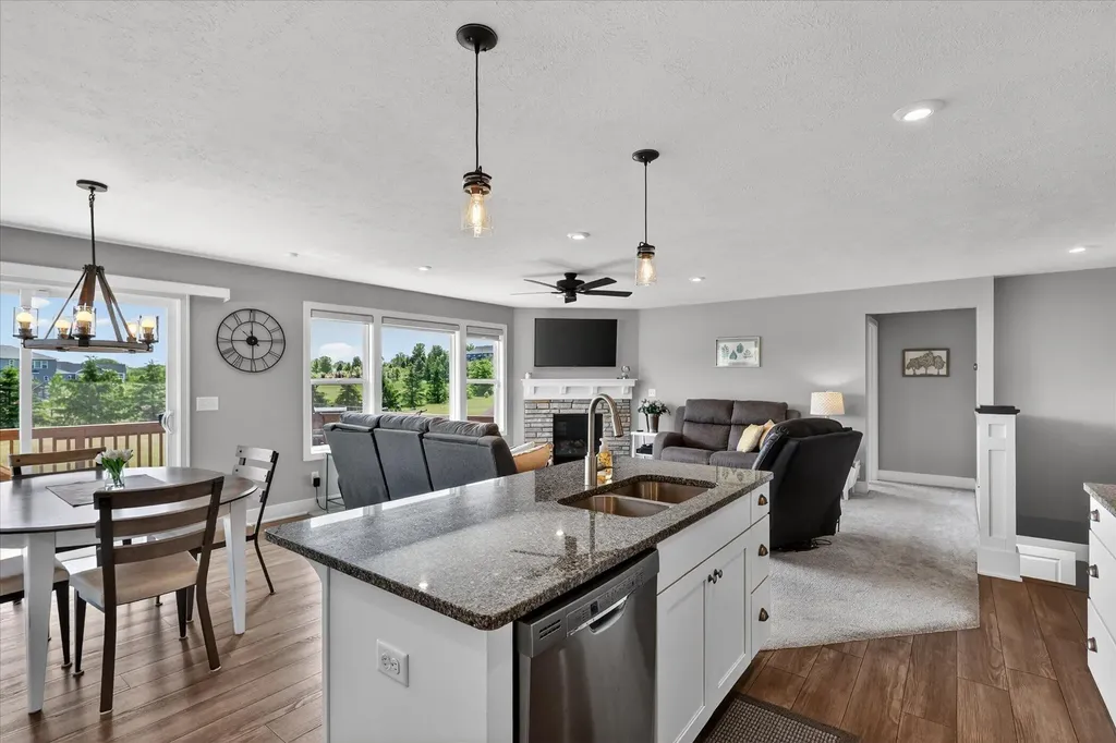 5832 Thornapple River Drive SE Cascade Charter Township MI 49512