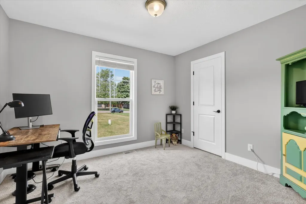 5832 Thornapple River Drive SE Cascade Charter Township MI 49512