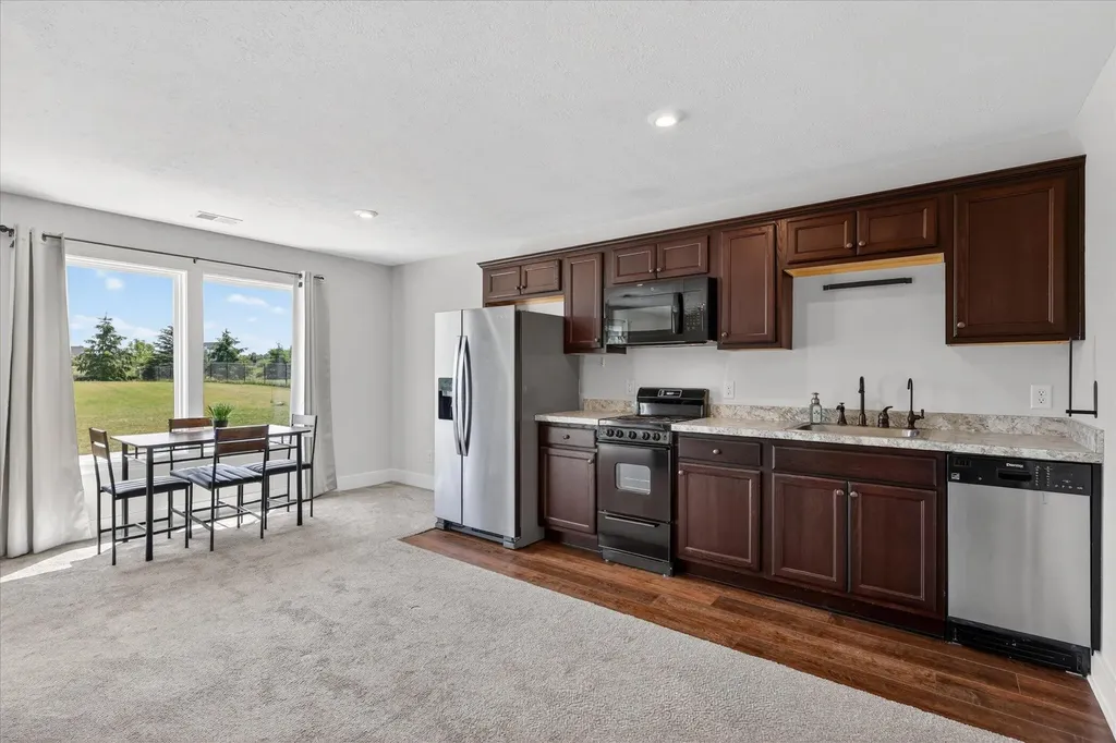 5832 Thornapple River Drive SE Cascade Charter Township MI 49512
