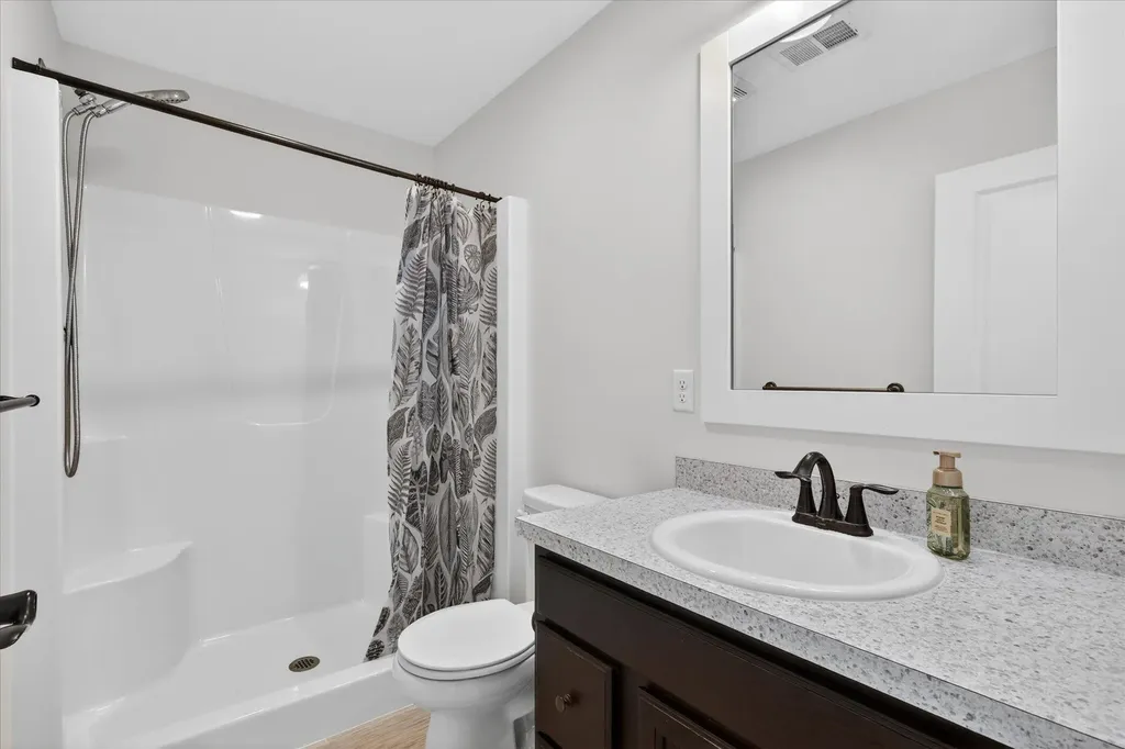 5832 Thornapple River Drive SE Cascade Charter Township MI 49512