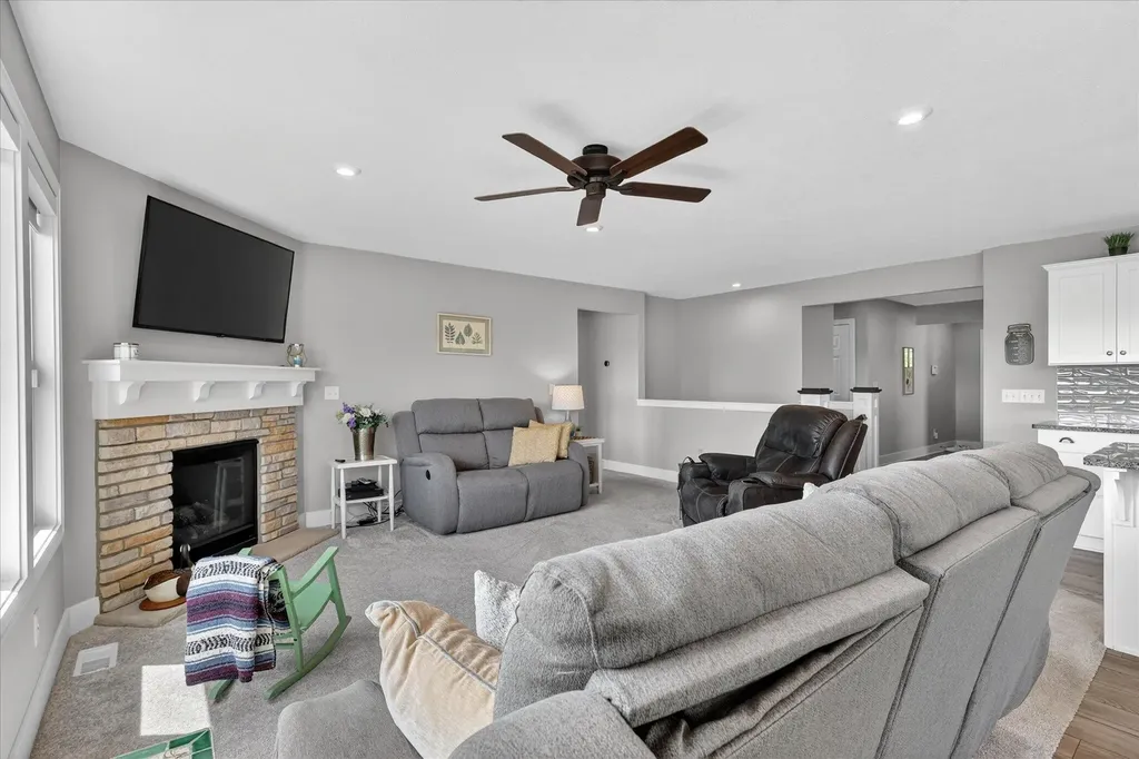 5832 Thornapple River Drive SE Cascade Charter Township MI 49512