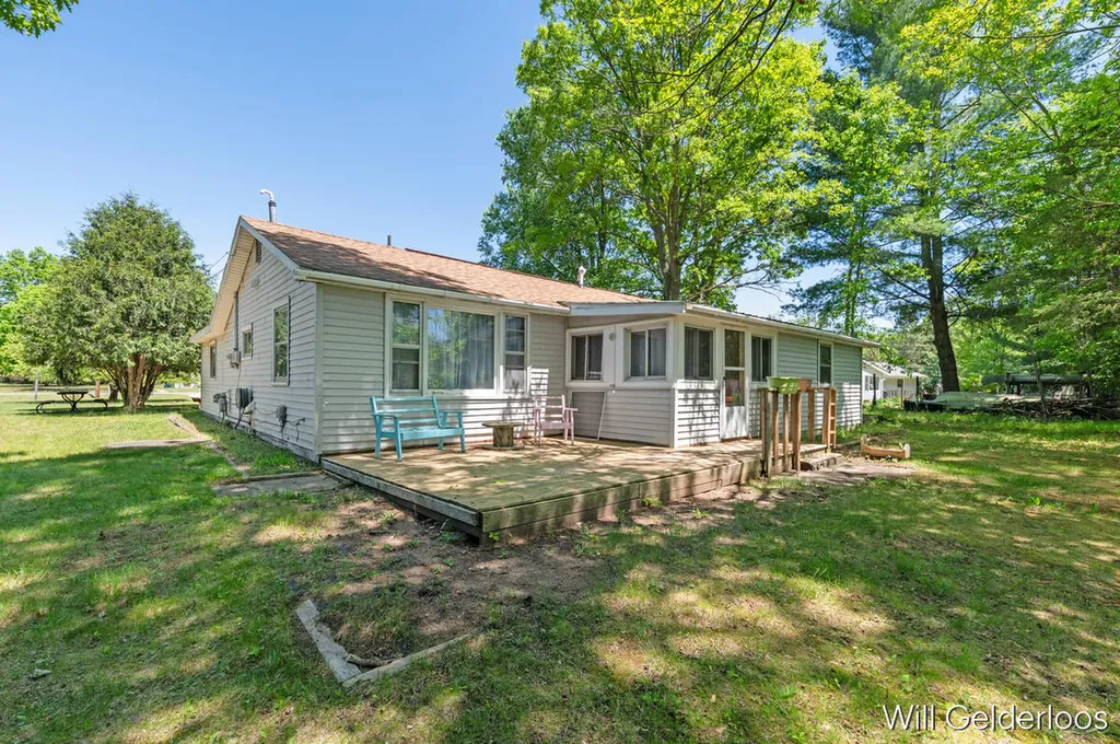 18519 Arthur Road Big Rapids Charter Township MI 49307