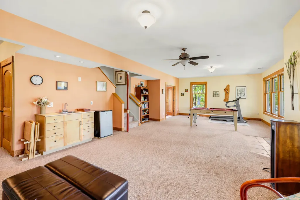 7352 Hallridge Drive NE Grattan Township MI 48809
