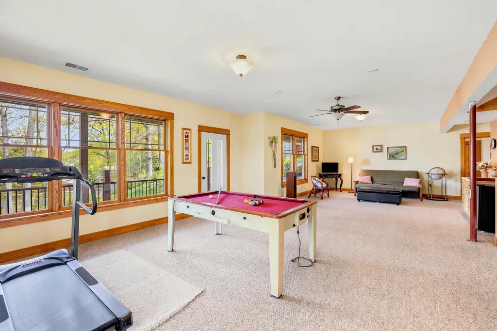 7352 Hallridge Drive NE Grattan Township MI 48809