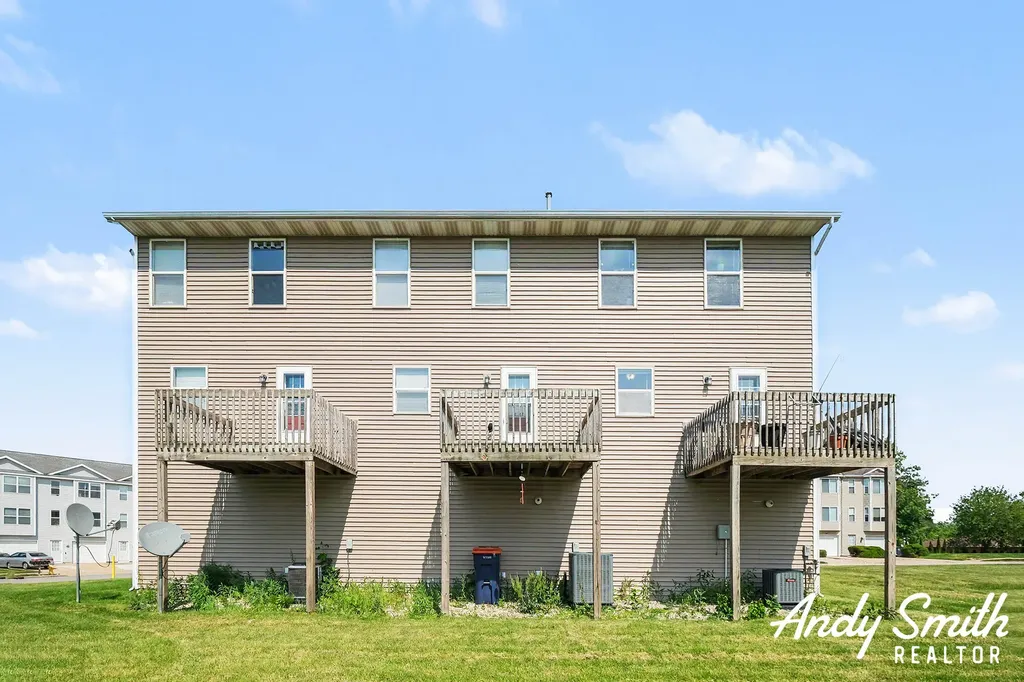 364 Harbortown Court Holland City MI 49423