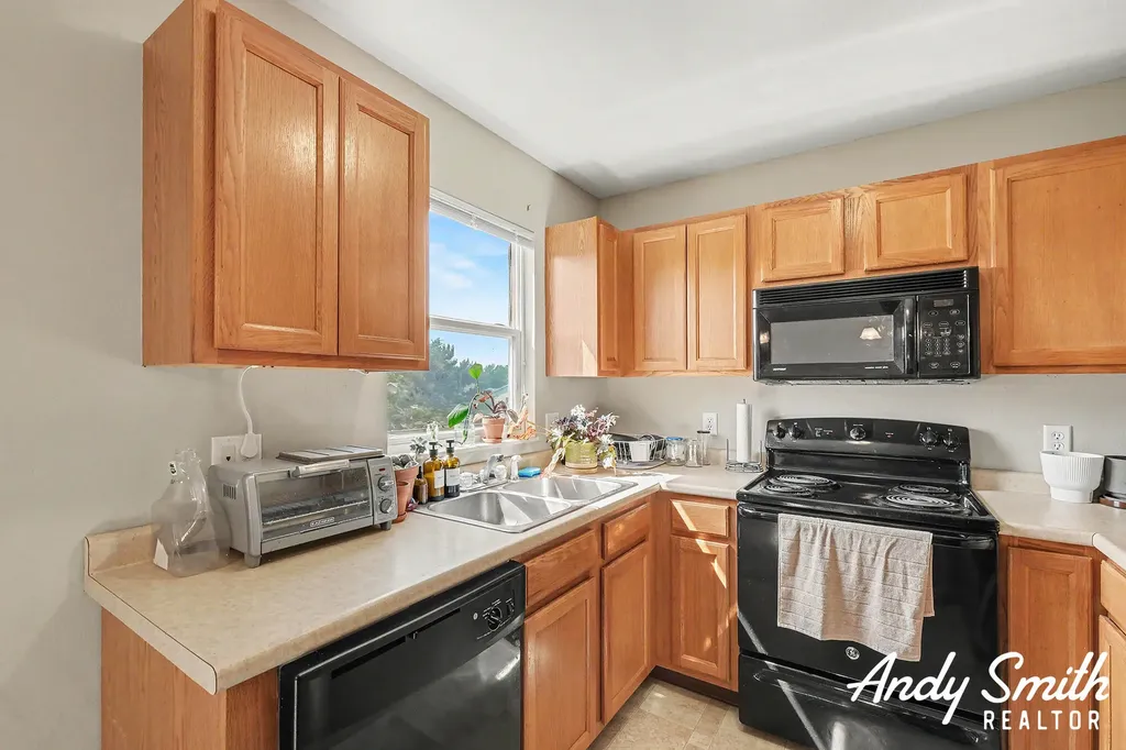 364 Harbortown Court Holland City MI 49423