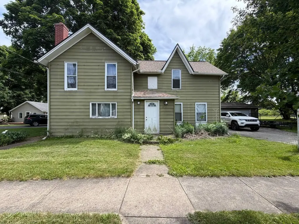 831 W Hanover Street Marshall City MI 49068