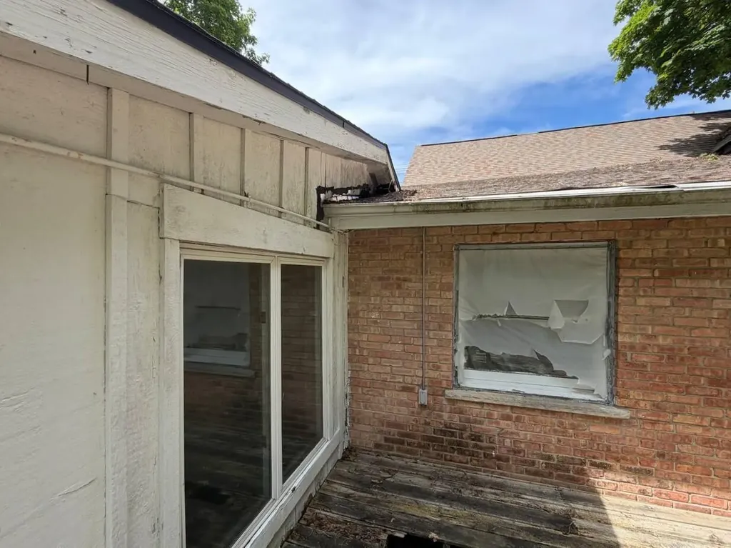 831 W Hanover Street Marshall City MI 49068