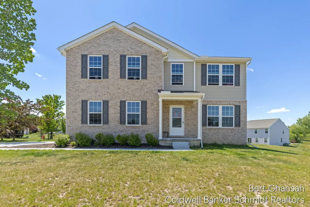8376 N Oaks Court Grand Blanc Charter Township MI 48439