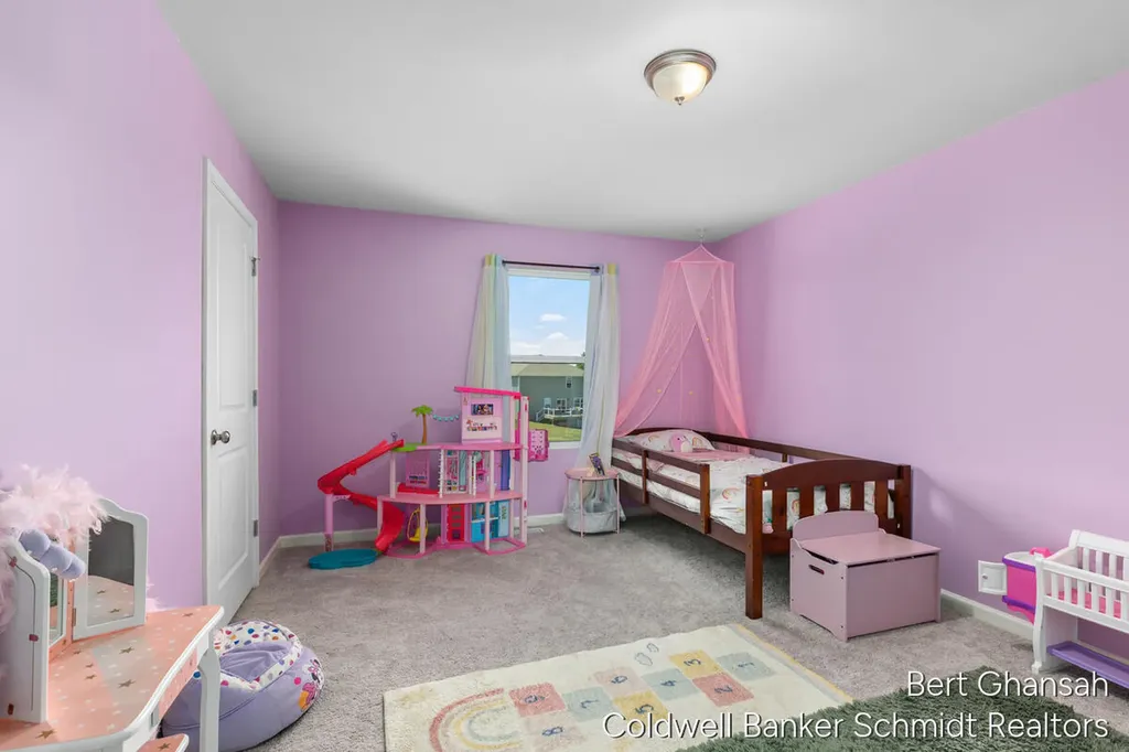 8376 N Oaks Court Grand Blanc Charter Township MI 48439
