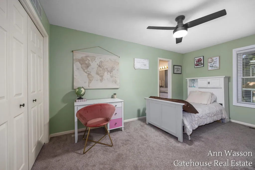 6007 Arroyo Vista Drive NE Cannon Township MI 49341