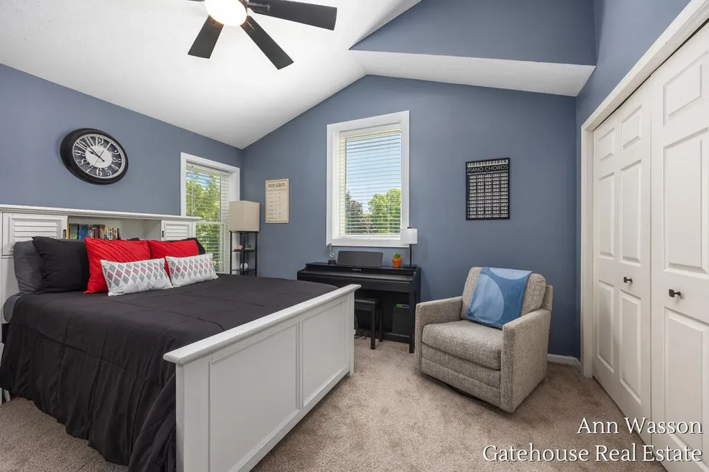 6007 Arroyo Vista Drive NE Cannon Township MI 49341
