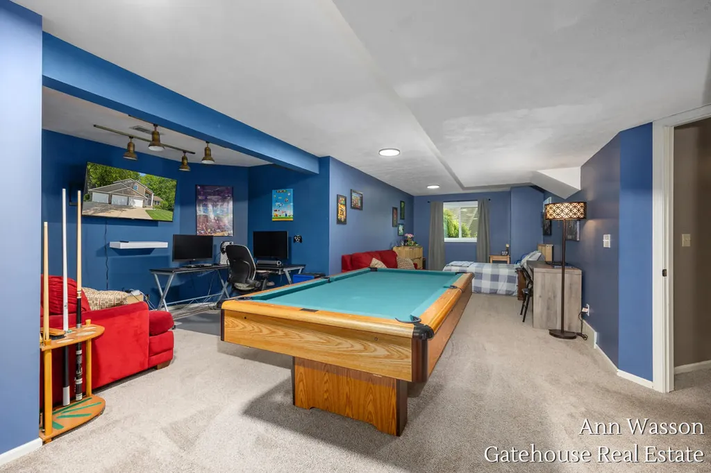 6007 Arroyo Vista Drive NE Cannon Township MI 49341