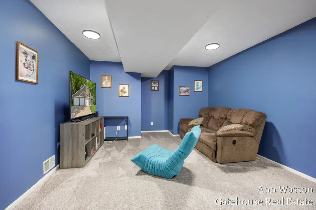 6007 Arroyo Vista Drive NE Cannon Township MI 49341