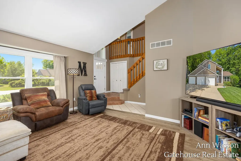 6007 Arroyo Vista Drive NE Cannon Township MI 49341