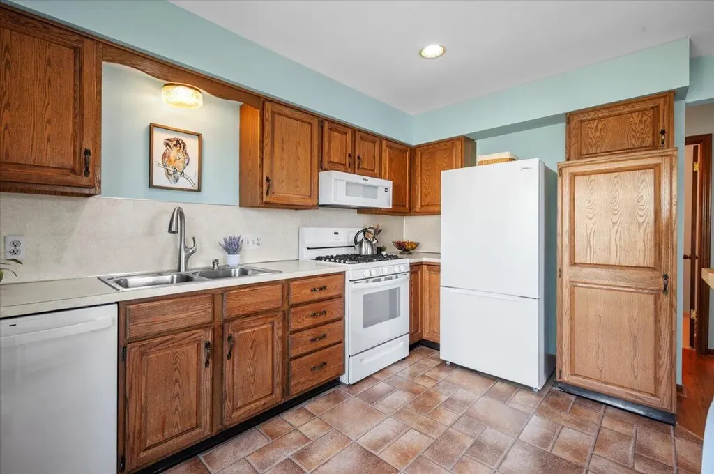 2861 Porter Street SW Grandville City MI 49418