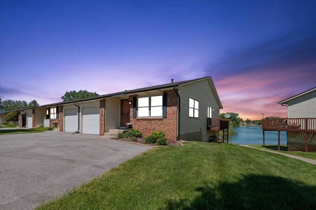 2861 Porter Street SW Grandville City MI 49418