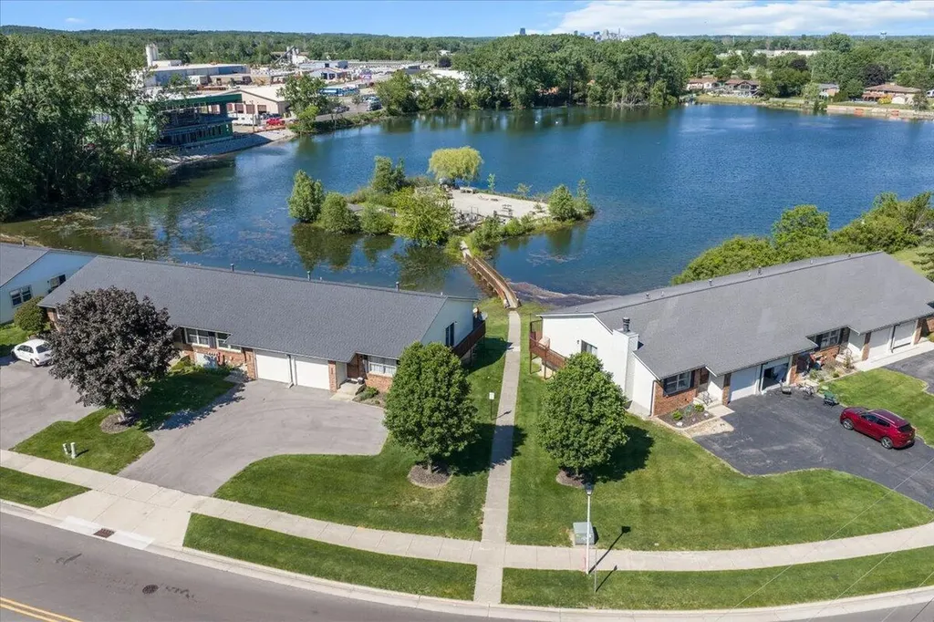 2861 Porter Street SW Grandville City MI 49418