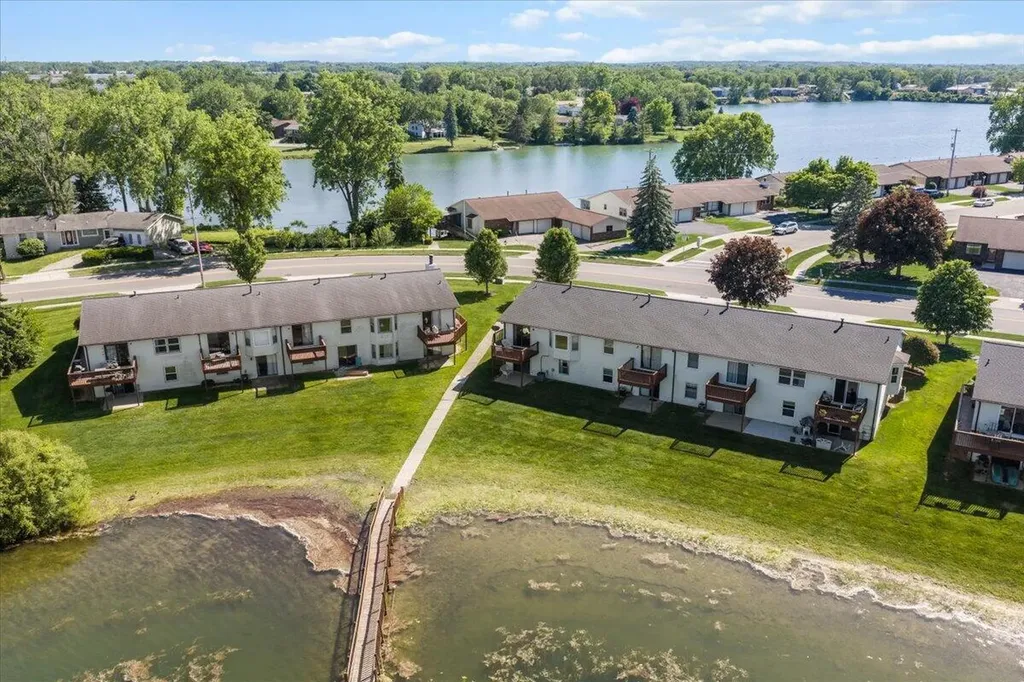 2861 Porter Street SW Grandville City MI 49418