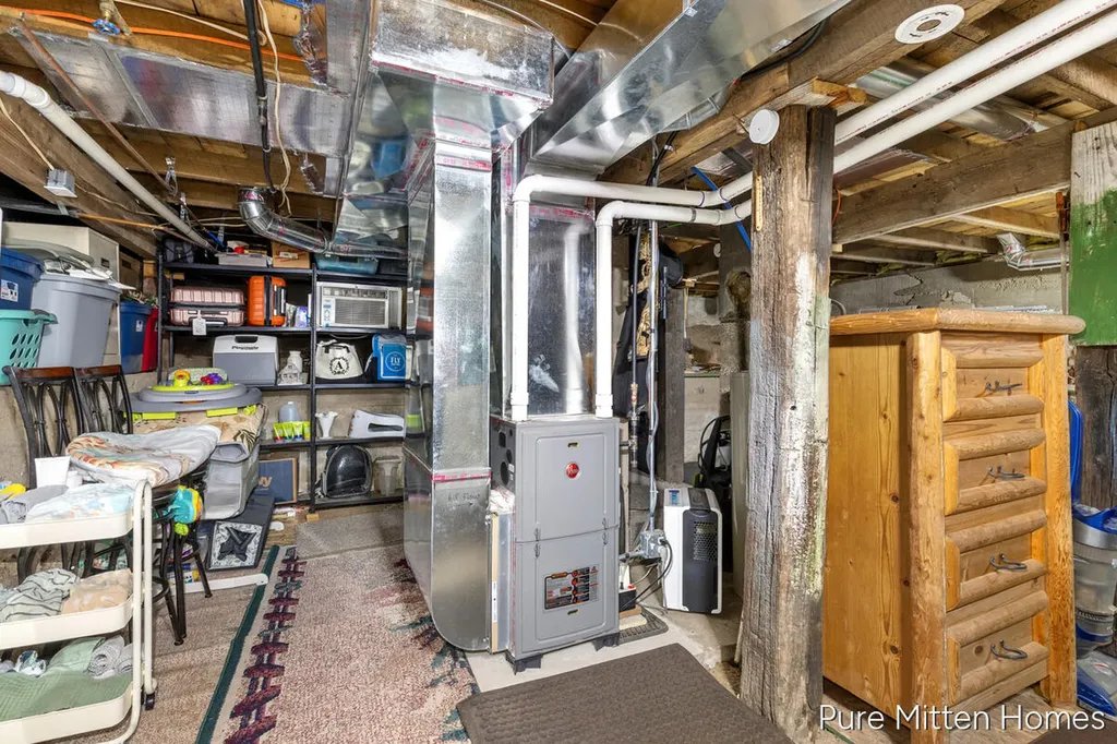 5234 S Johnson Road Montcalm Township MI 48838