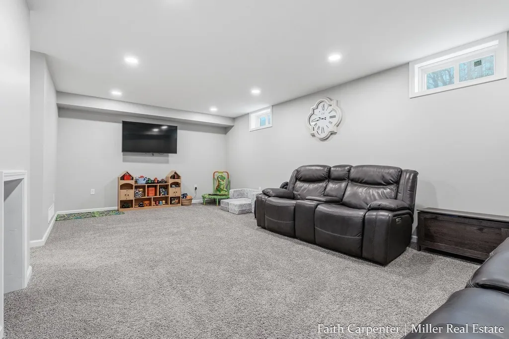 14607 North Avenue Assyria Township MI 49021