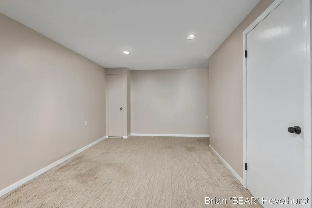 3026 Creek Ridge Drive Georgetown Charter Township MI 49426