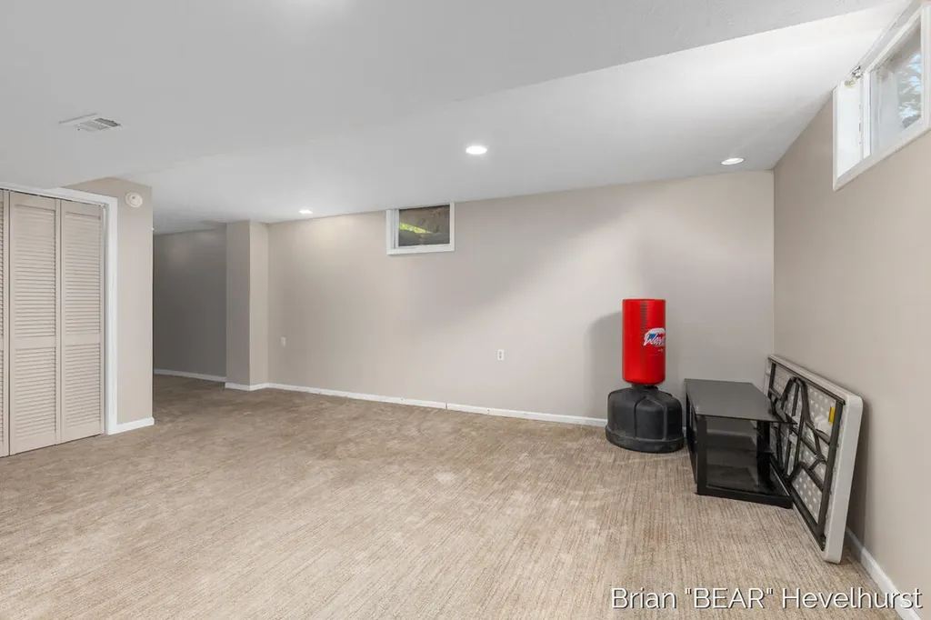 3026 Creek Ridge Drive Georgetown Charter Township MI 49426