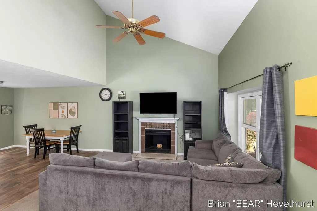 3026 Creek Ridge Drive Georgetown Charter Township MI 49426