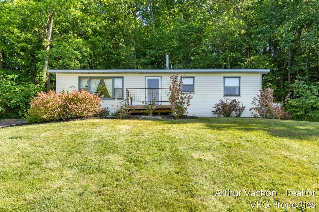 9089 Fulton Street SE Ada Township MI 49301