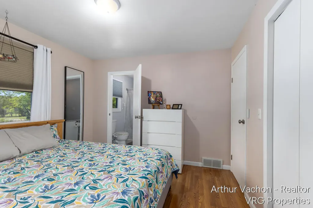 9089 Fulton Street SE Ada Township MI 49301